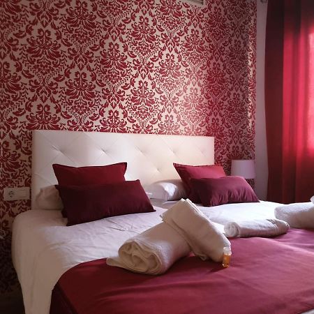 סביליה Apartamentos Dona Lola מראה חיצוני תמונה