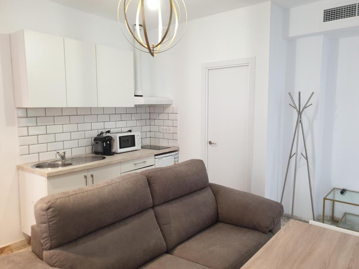סביליה Apartamentos Dona Lola מראה חיצוני תמונה