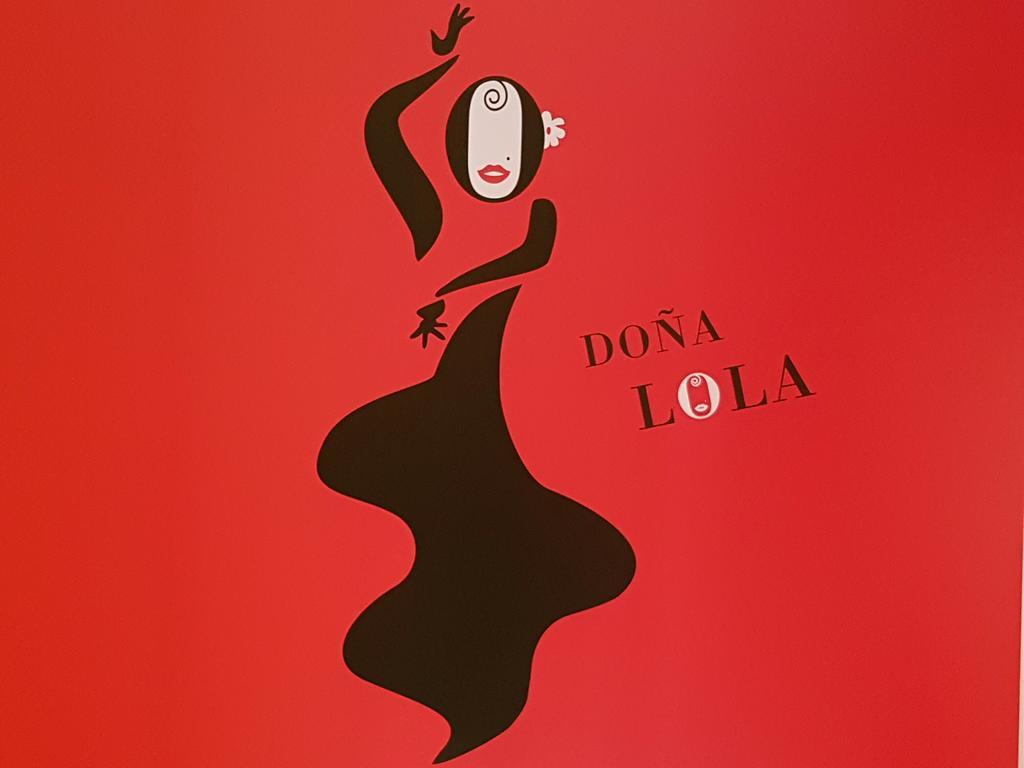 סביליה Apartamentos Dona Lola מראה חיצוני תמונה