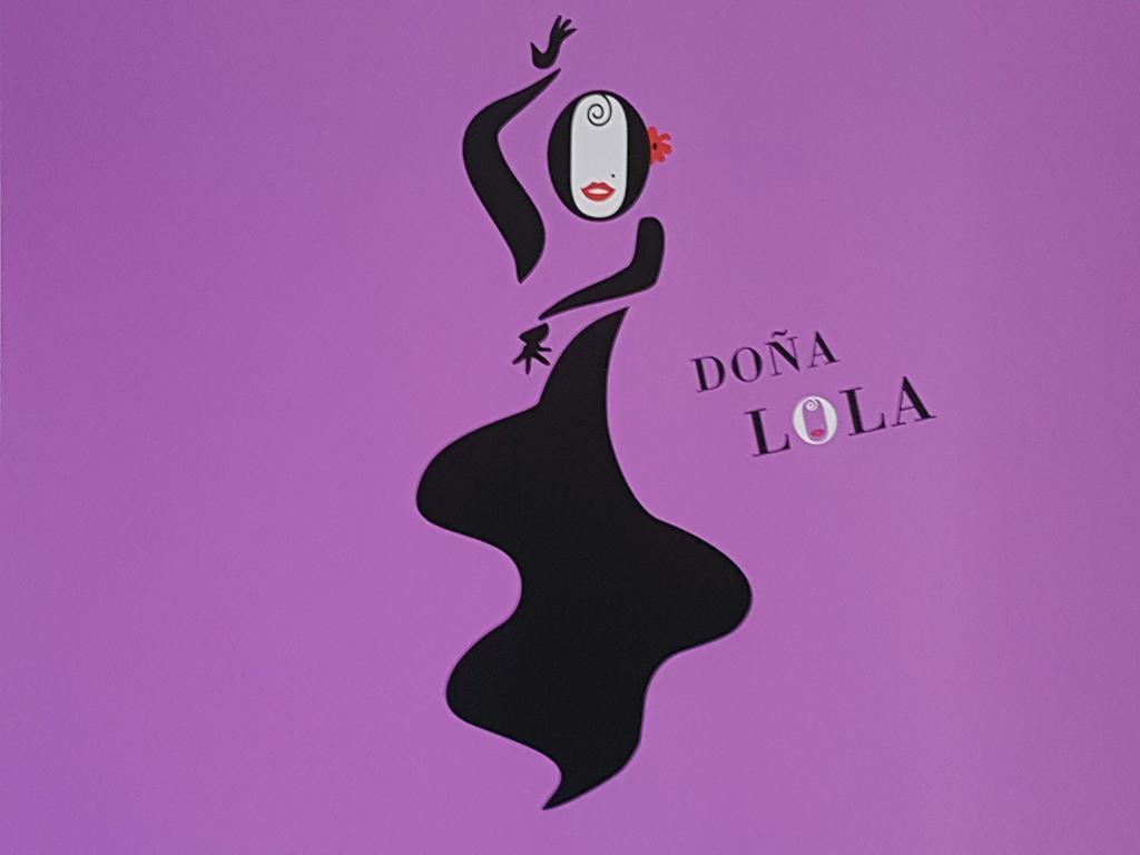 סביליה Apartamentos Dona Lola מראה חיצוני תמונה